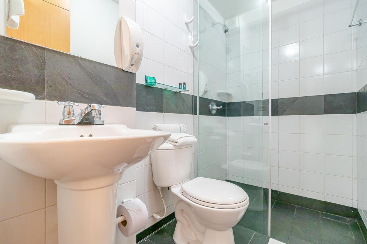 Ayenda Abitare 56 Hotel Bogota Ngoại thất bức ảnh