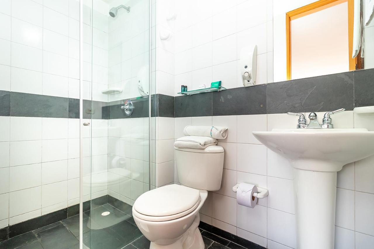 Ayenda Abitare 56 Hotel Bogota Ngoại thất bức ảnh