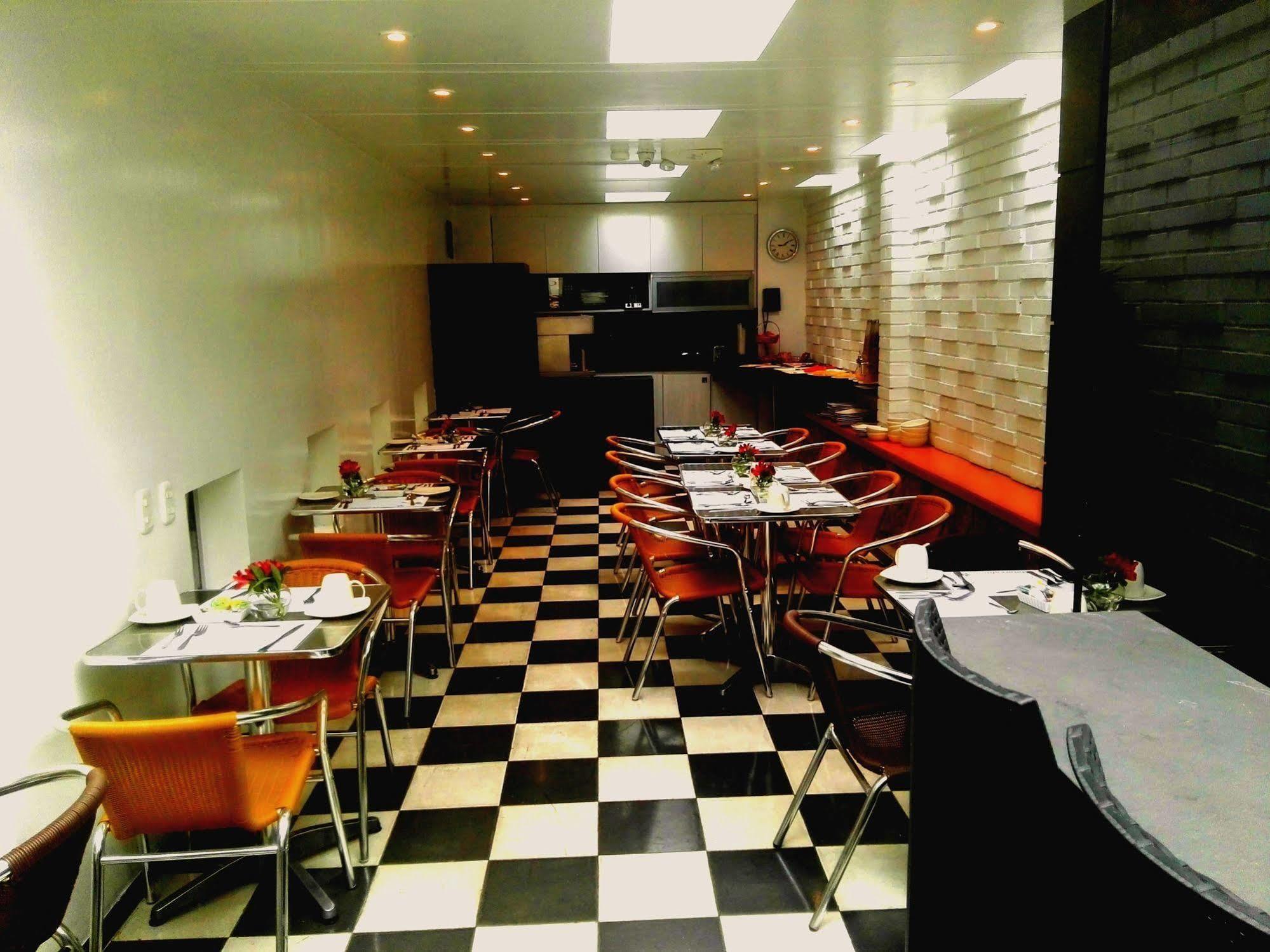 Ayenda Abitare 56 Hotel Bogota Ngoại thất bức ảnh